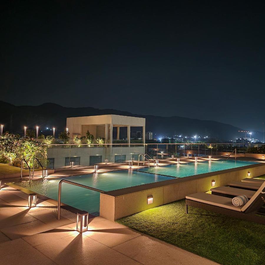 Marriott Executive Apartments Нави Мумбаи Экстерьер фото