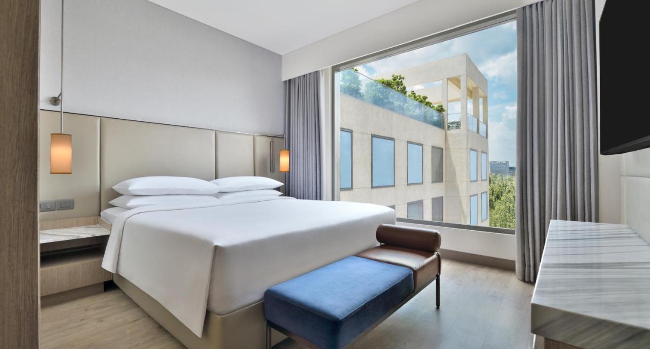 Marriott Executive Apartments Нави Мумбаи Экстерьер фото